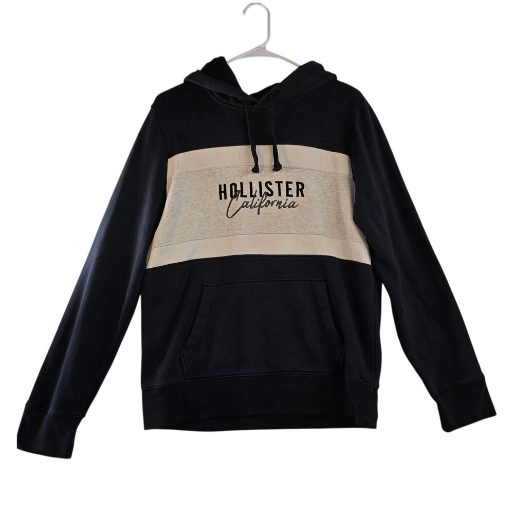 Hollister Men's Hoodie Navy Blue Size S